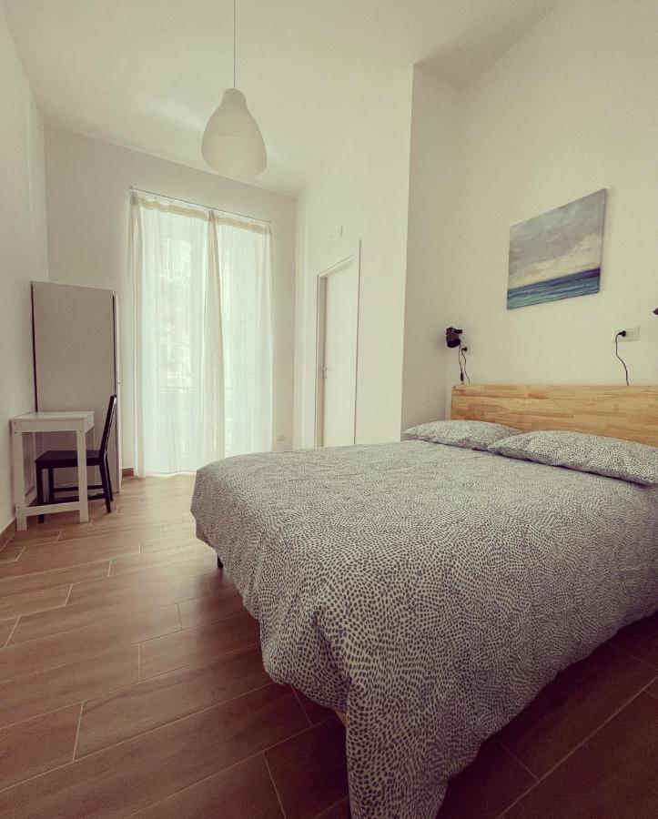 Central Rooms Napoli Екстер'єр фото