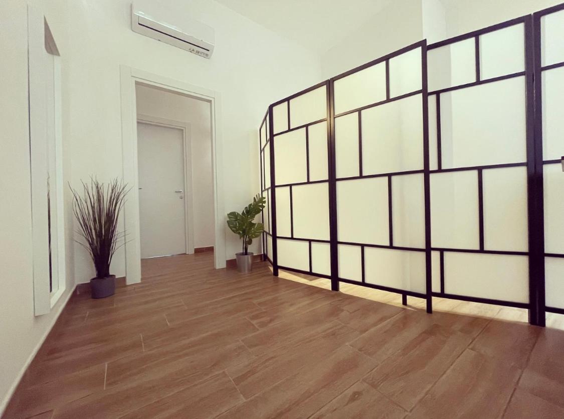 Central Rooms Napoli Екстер'єр фото